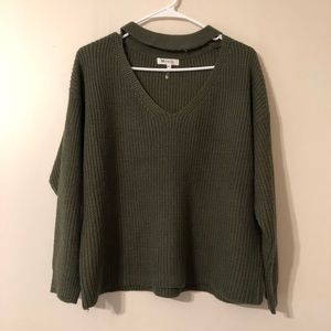 Choker Knitted Sweater Olive Green